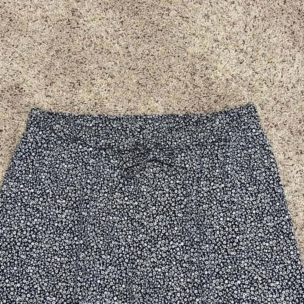 Lands’ End Women’s Pajama Set Medium Floral V-Neck Sleepwear Lounge Pants Navy B